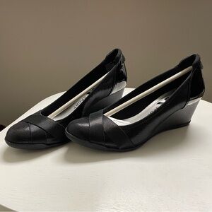 Anne Klein Women's Timeout 2 Wedge Heel NWOT